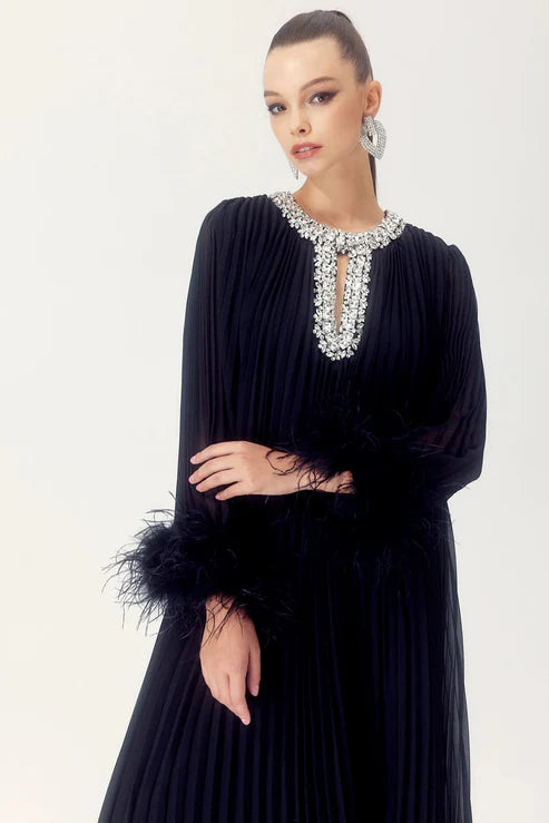 Vestido con Plumas Diamante de Paula